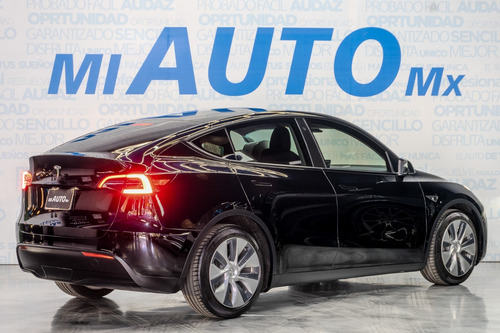 Tesla Model Y 525km Autonomia 2020
