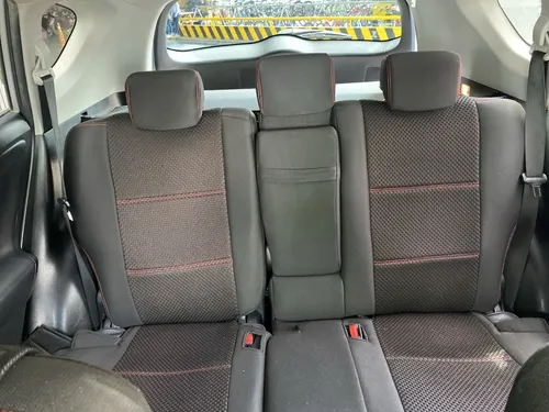 Toyota RAV4 2.5 Xroad