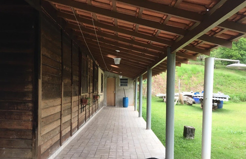 Imagem 15 de 30 de Chácara De Frente Para Represa Ideal Para Moradia E Lazer. - 289 - 34050183