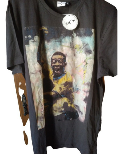 Remera Conmemorativa De Pele  Usada Excelente Estado