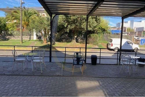 En Arriendo Local Comercial Galería Arrayanes