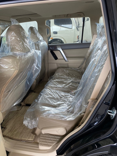 Imagen 7 de 10 de Toyota Prado