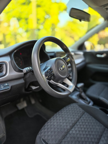 Kia Rio 1.6 Lx Sedan At