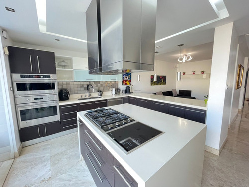 Cv-1470 Zona Norte Townhouse Residencias Pozo Viejo Avenida Universidad
