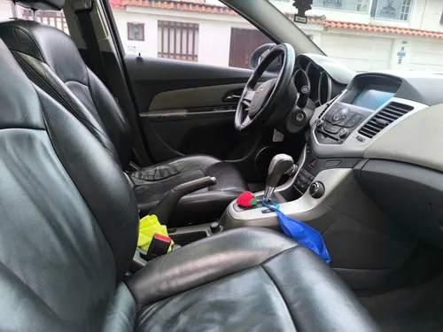 Chevrolet Cruze 1.8 Platinum At
