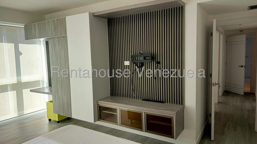 Sb Alquiler Atrium, Es Un Exclusivo Conjunto Residencial Ubicado En El Rosal, Cuenta Con 134,72 Mts2