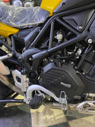 Imagen 17 de 18 de Benelli Trk 502 X