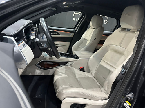 Jaguar F-PACE 3.0 R-Dyn.SE AWD 340cv (Híbrido)