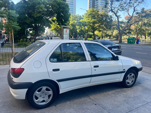 Peugeot 306 1.8 Xn Aa