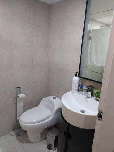 Habitación En Alquiler. Los Dos Caminos.