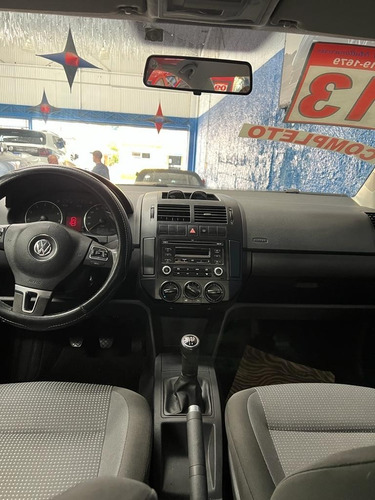 Imagem 8 de 12 de Volkswagen Polo 1.6 Mi