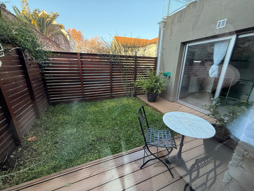 Venta Duplex Tipo Casa Complejo Cerrado Banfield Pileta