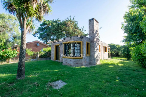 A 150 Metros Del Mar