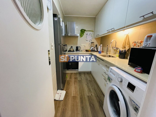 Imagen 9 de 26 de Excelente Apartamento Reciclado En Parada 1 Brava