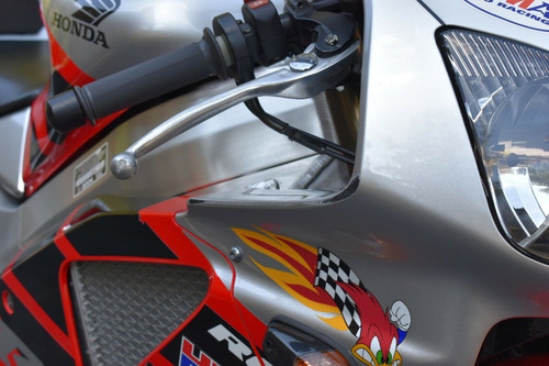 Imagen 8 de 8 de 2004 Honda Rc51