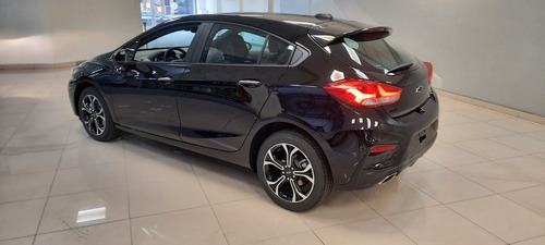 Imagen 7 de 19 de Chevrolet Cruze Rs Turbo My 23 Fh