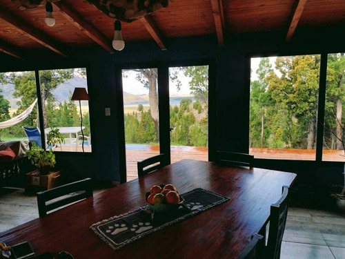 Casa De Campo En Trevelin Con Tina De Agua Caliente