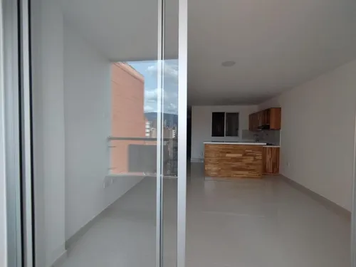 Apartamento En Arriendo En Parque Principal. Cod A16313