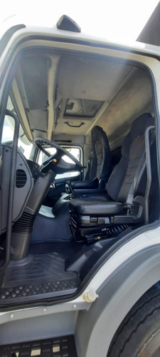 Mb Atego 2426 6x2, Ano 2017/18 Com Baú De 9 Mts De Comp.