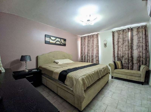 Imagen 17 de 23 de Jorge Febres Vende Town House En Res. Villa Del Bosque Atth-95