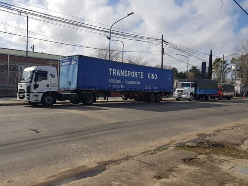 Imagen 1 de 10 de Empresa De Transporte Fletes Con Camiones Mudanzas Repartos