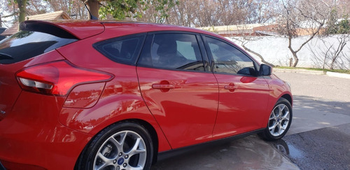 Imagen 9 de 11 de Ford Focus Iii Rojo Impecable!!