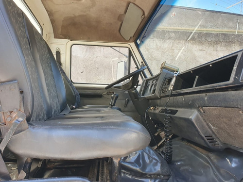 Imagem 5 de 15 de Volkswagem 14-150 Ano 1996 Espargidor Lda Ano 2014 Toco