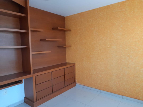Imagen 3 de 13 de Casa Con Excelente Ubicacion