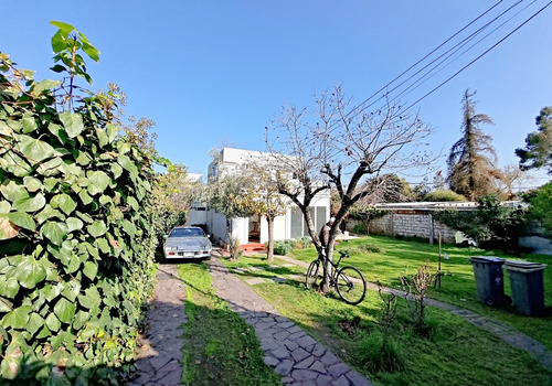 Casa Interior Monoambiente Bocaccio Con Padre Hurtado