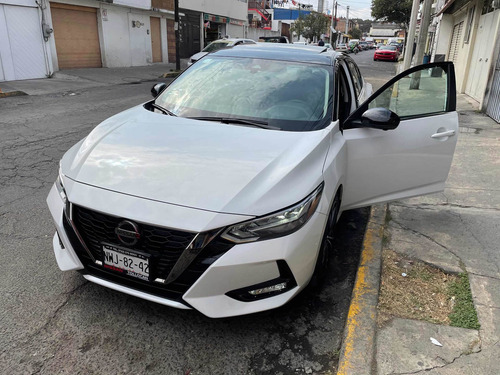 Nissan Sentra Sr Bitono Cvt 2020