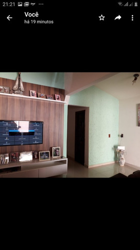 Imagem 2 de 7 de Casa - Padrão, Para Venda Em Uberlândia/mg - 1001811