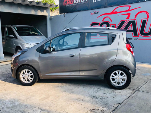 Imagen 8 de 15 de Chevrolet Spark 2017 1.4 Ltz Mt