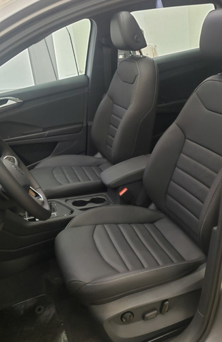 Imagen 5 de 23 de Vw Taos Highline 2022 0km Entrega Inmediata Tomo Usados