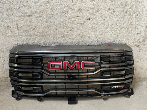 Parrilla Gmc Sierra At4 2023 2024 $ (Reacondicionado)