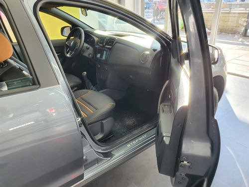 Imagen 14 de 17 de Renault Sandero Stepway Intense 2023 M