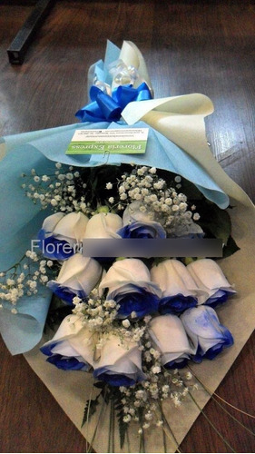 Imagen 2 de 4 de Ramo De 12 Rosas Azules Envio Gratis Floreria Fotos Reales