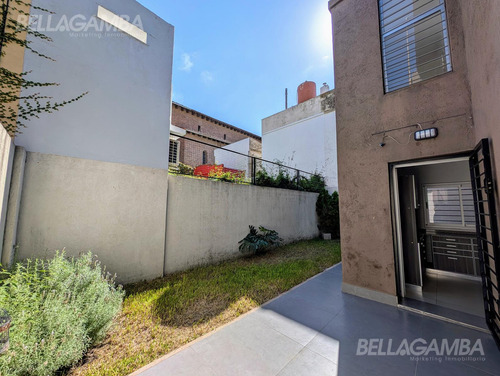 Casa Venta Vicente Lopez 4 Ambientes Cochera Apto Credito