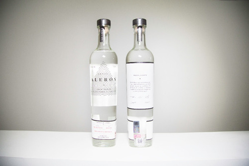 Imagen 2 de 6 de Mezcal Alerón - Agave Cenizo - 750 Ml | Caja De 6 Botellas