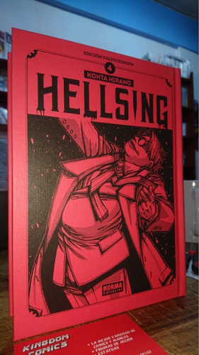 Hellsing. Tomo 4. Edicion Coleccionista. Editorial Norma.