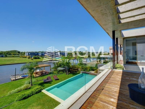 Imagen 29 de 30 de Casa En Venta Barrio Albanueva Tigre