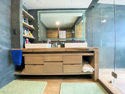 Imagen 17 de 24 de Casa En Calle Cerrada En Venta En Lomas Del Olivo
