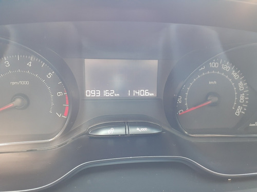 Imagen 13 de 13 de Peugeot 208 2014 1.5 Active