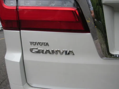 Toyota Granvia Cc2800 Diesel Automatica 4x2 6 Psj