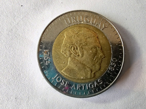 Moneda Uruguay 10 Pesos 2000 Bimetálica (x924