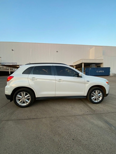 Imagem 1 de 5 de Mitsubishi Asx