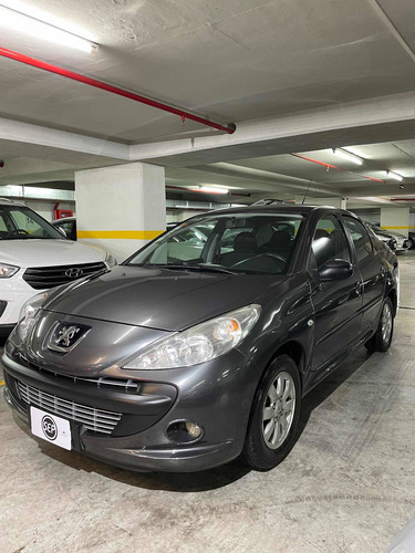 Peugeot 207 1.4 Sedan Xs 2011 Gnc Sepautos