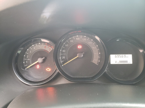 Renault Sandero 2015 1.0 16v Authentique Hi-flex 5p