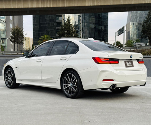 Bmw Serie 3 4p 330e Phev L4/2.0/t Aut 2024