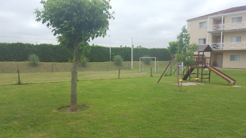 Triplex En Alto Del Molino Pilar