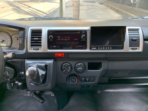 Toyota Hiace 2.7 Bus 15 Pas Mt